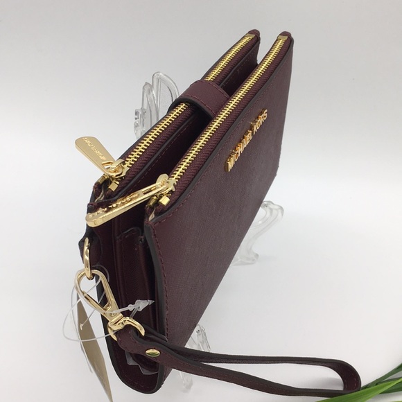 Jet Set Travel LG Double Zip Wristlet Wallet Leather Merlot - Picture 3 of 14